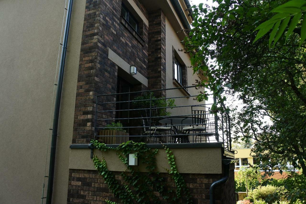 Apartman V Zahrade Praha Troja - Apartment In The Garden Prague Troja エクステリア 写真