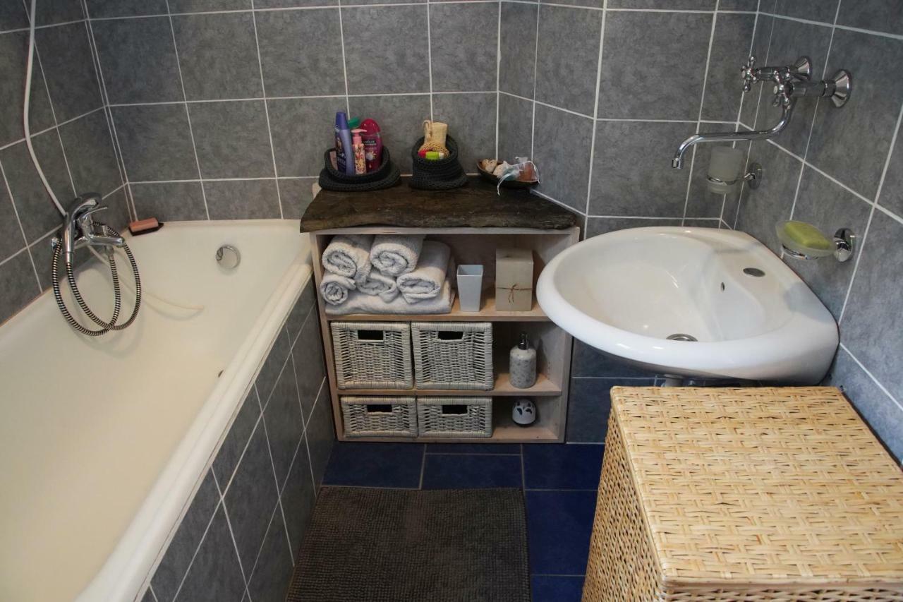 Apartman V Zahrade Praha Troja - Apartment In The Garden Prague Troja エクステリア 写真