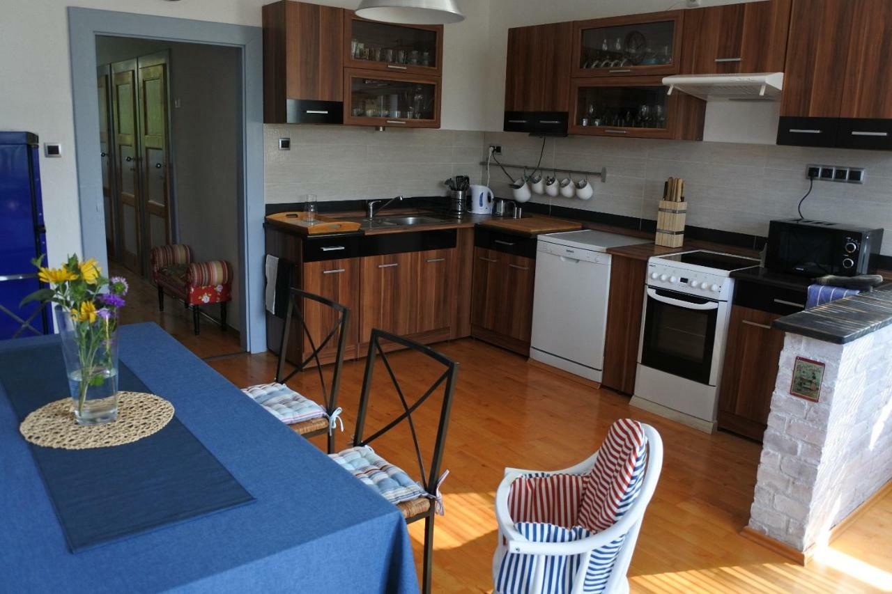 Apartman V Zahrade Praha Troja - Apartment In The Garden Prague Troja エクステリア 写真
